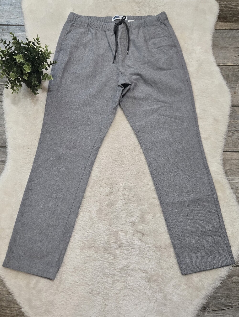 Old Navy Gray Relaxed Slim Built-In Flex Pull-On Straight Leg Casual Pants, L